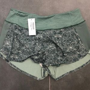 Outdoor Voices Tori-Tone Hudson Shorts (L)